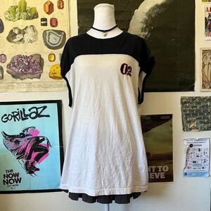 🛹 Y2K Sporty Skater Graphic Tee 🛹